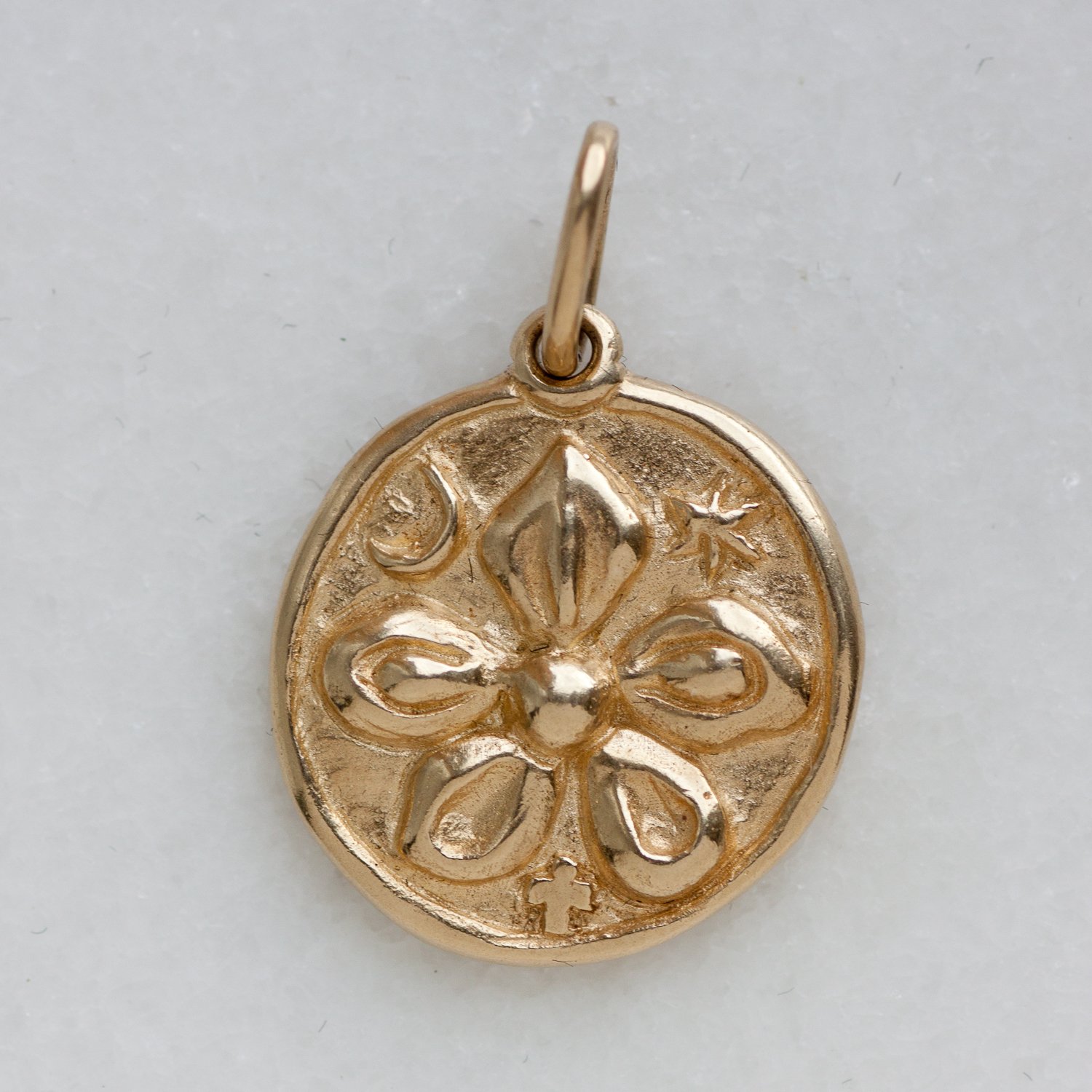 Erica Molinari Trunk Show: 14k flower + cross