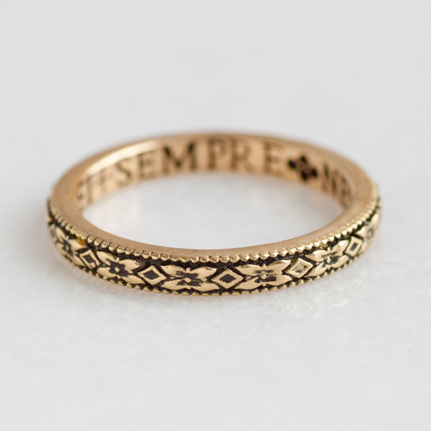 Erica Molinari Trunk Show: 18K blackened flower and leaf band "you are always in my heart" sz 7