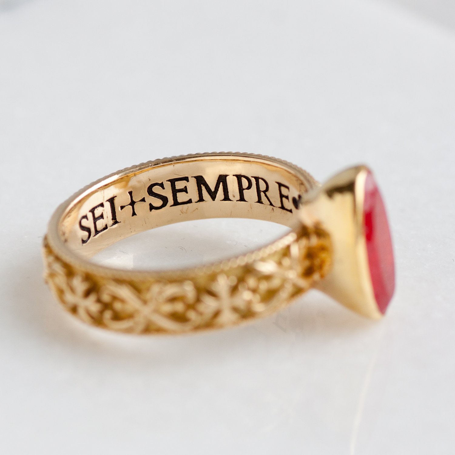 Erica Molinari Trunk Show: 18k rhodonite cross ring 2.5 ct