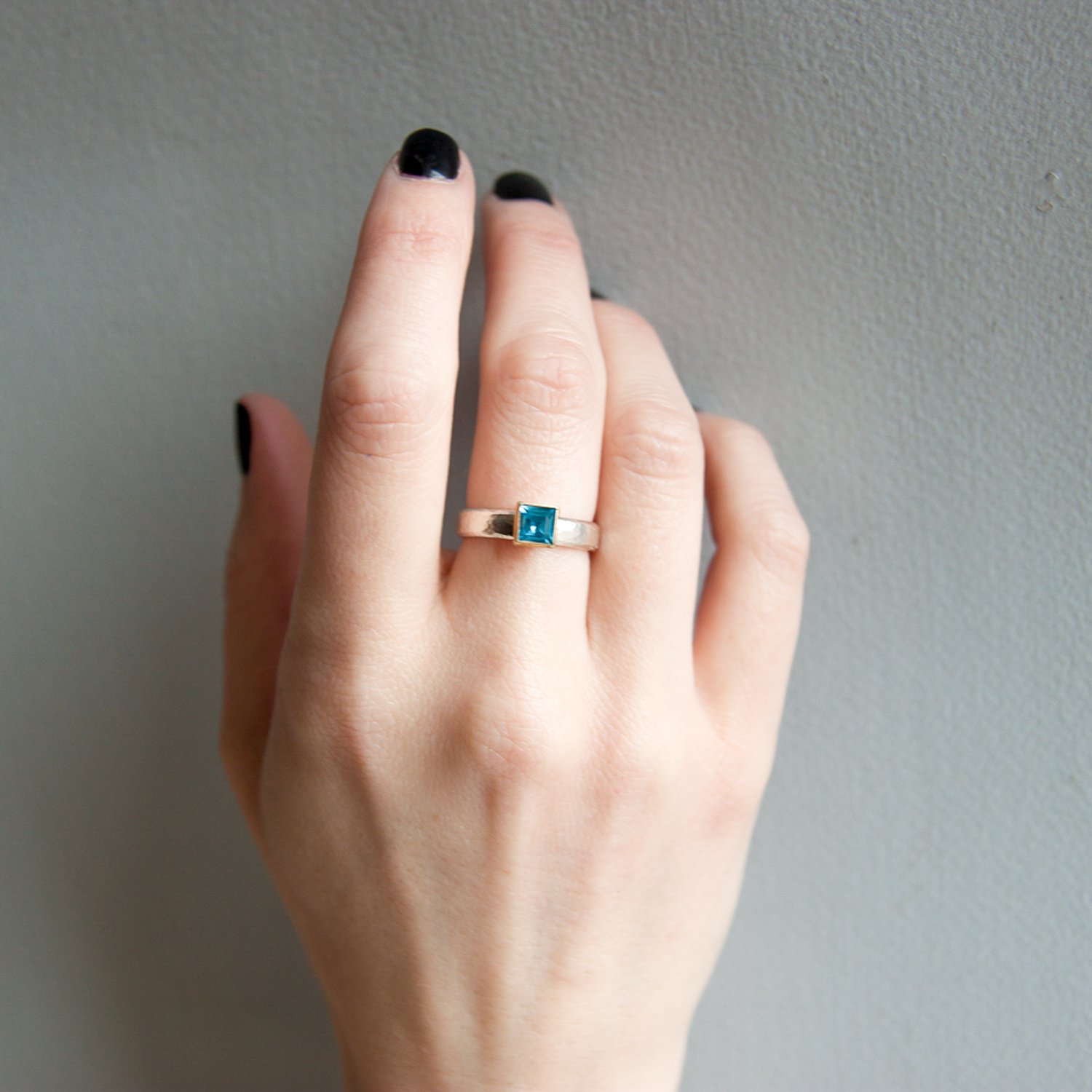 Gurhan: Sterling silver and 24K gold delicate skittle ring with .92ct faceted square blue topaz