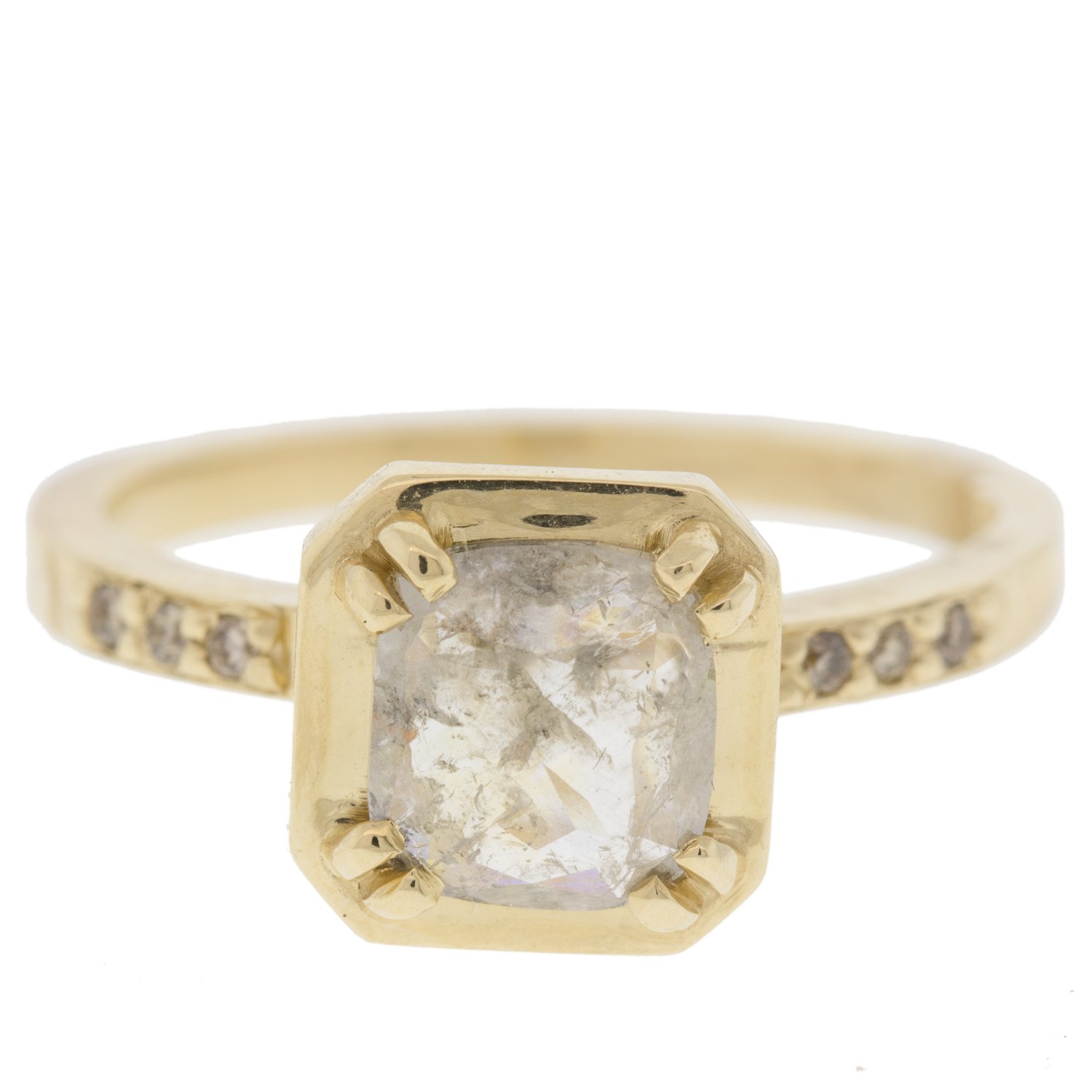 Chinchar/Maloney: MAROA ring in 14K recycled yellow gold with 1.03ct light gray center diamond and 1.2mm, brilliant champagne diamonds