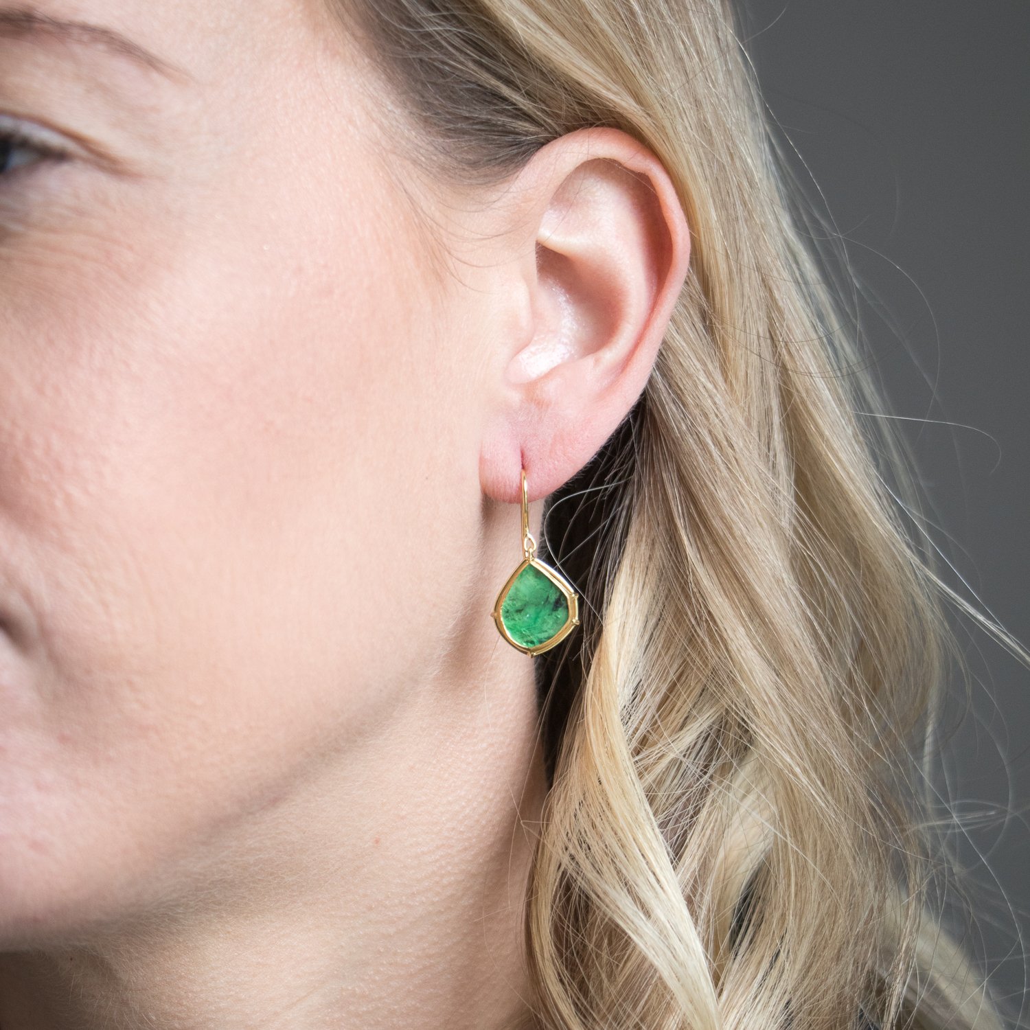 Tura Sugden: 18k & 22k gold earrings with natural emerald slices (4.51 TCW) in a signature elevated setting