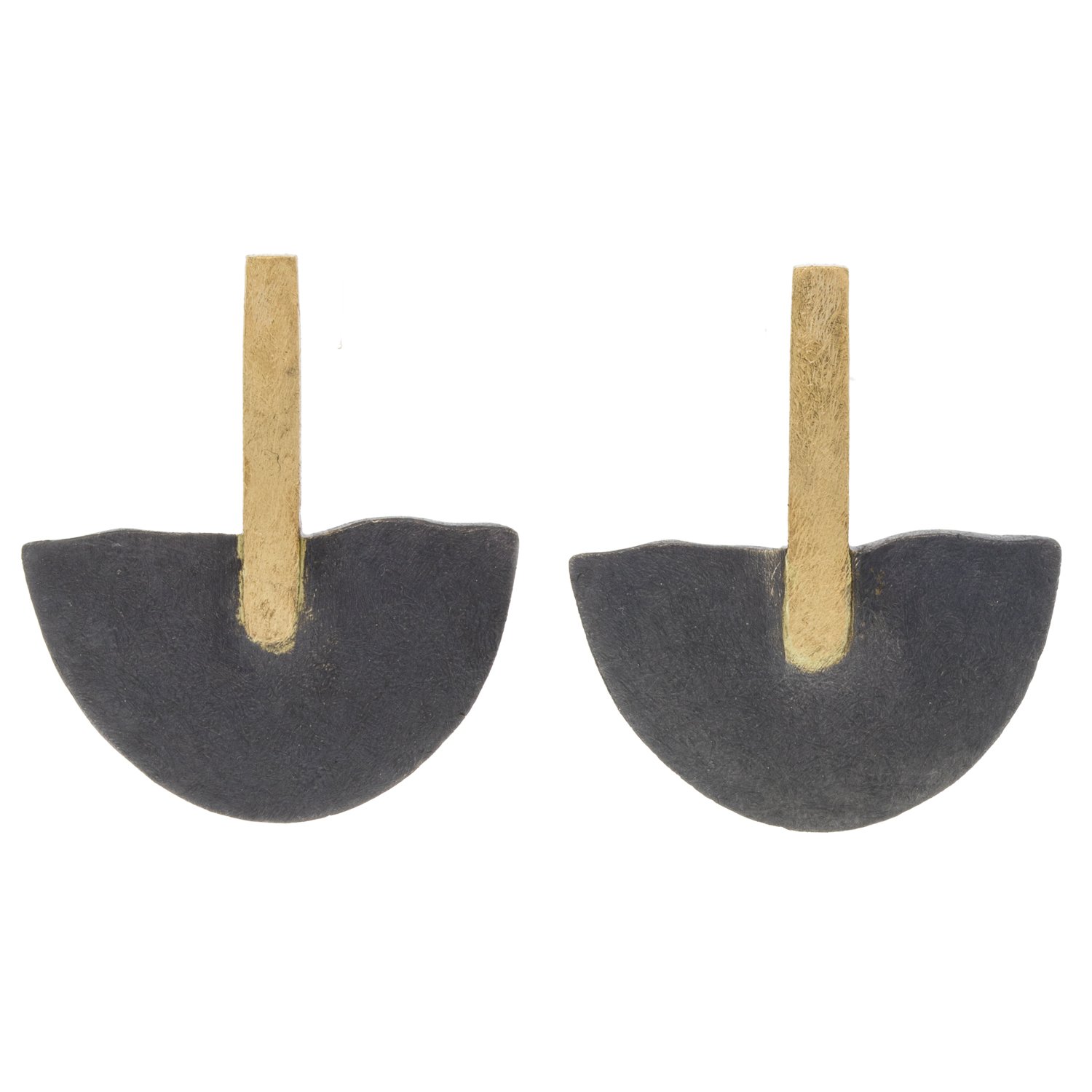 Shaesby: half moon bar stud 1 x 7/8