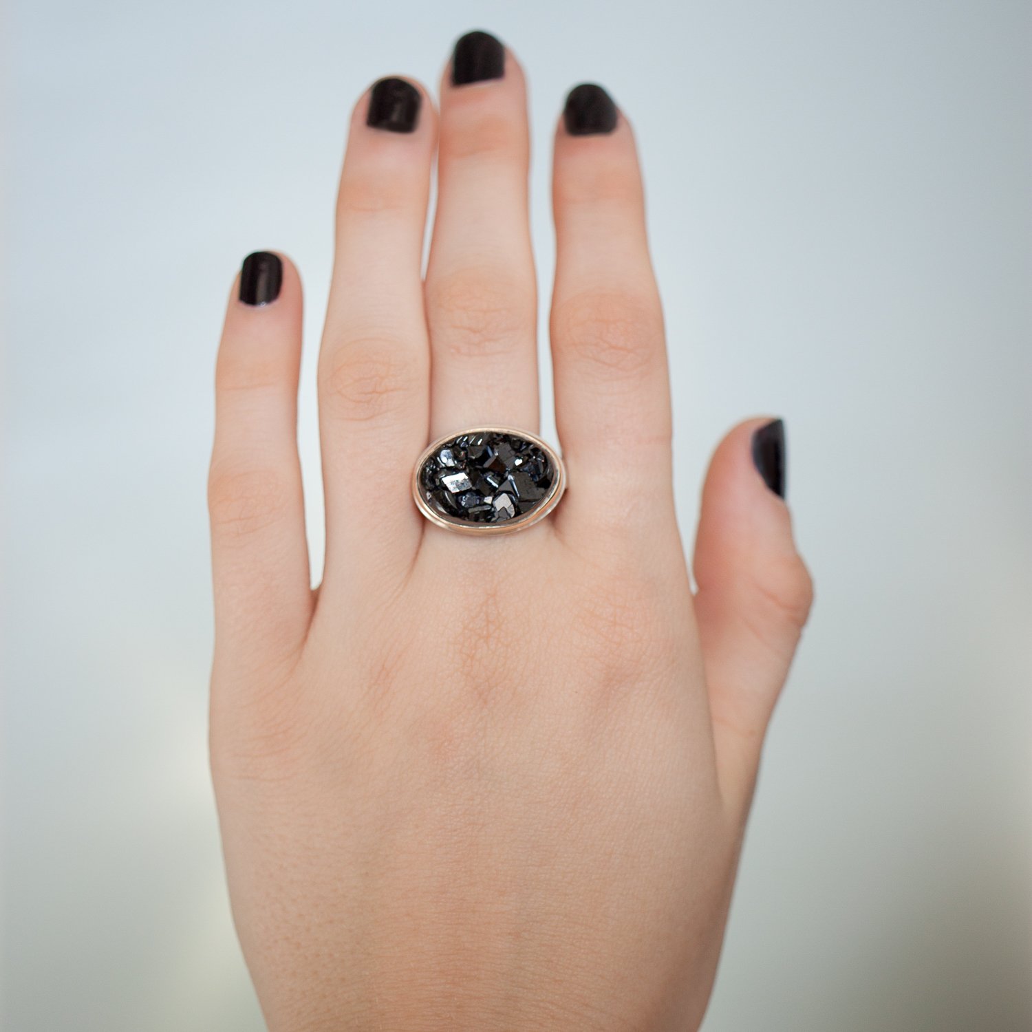 Jamie Joseph: SS and 14K gold ring with oval andradite on live edge band size 7.75 9/16x3/4
