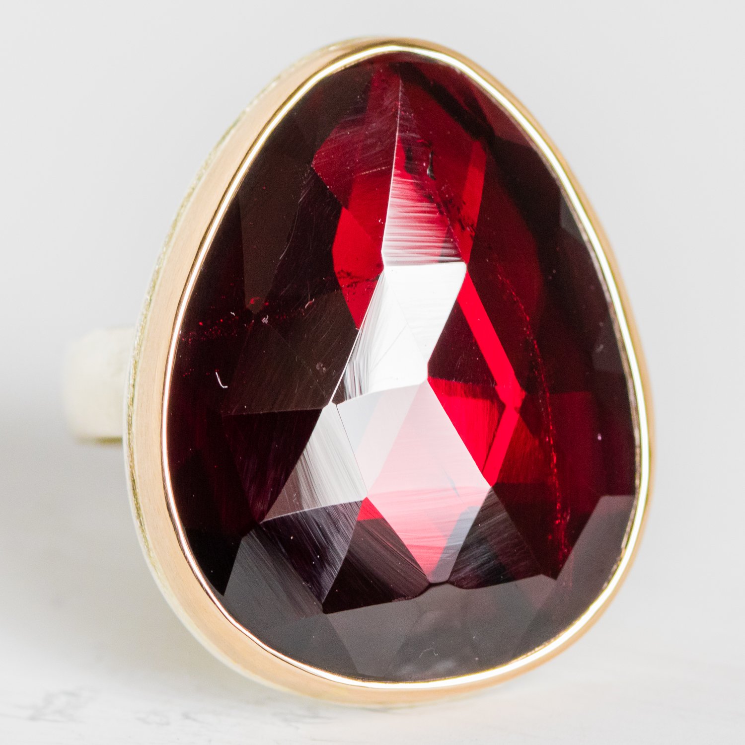 Jamie Joseph Trunk Show: Vertical Teardrop Rhodolite Garnet sz. 8