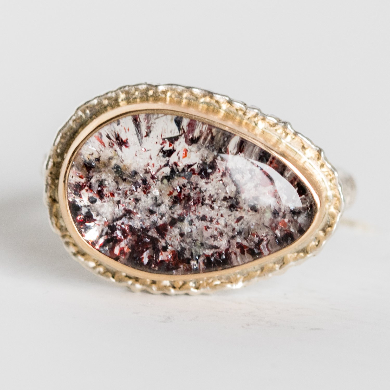 Jamie Joseph Trunk Show: Hematite in Quartz sz. 7.5