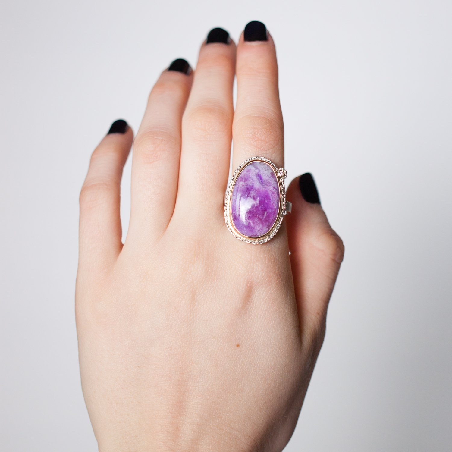 Jamie Joseph Trunk Show: Sugilite sz. 7.25