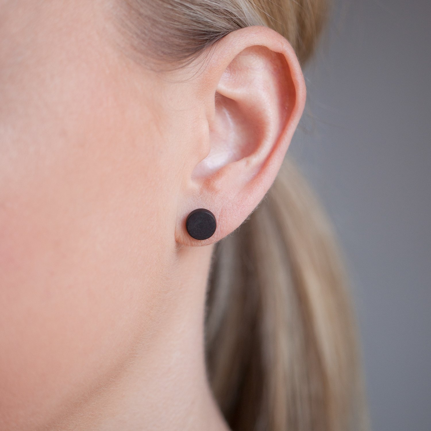Marmol Radziner: Puck Earring Dark