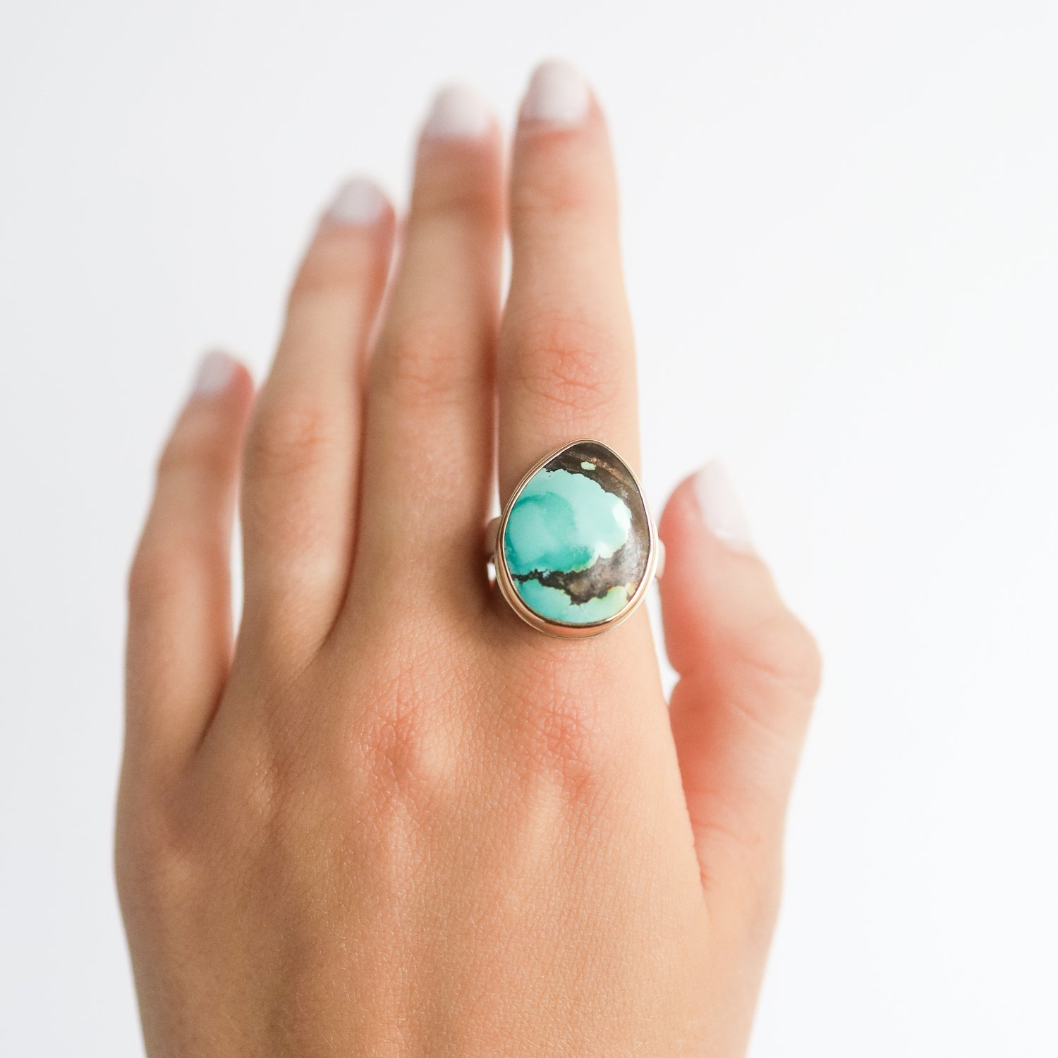Jamie Joseph: Sterling & 14K gold ring w/ vertical pear HUBEI turquoise on comfort band size 7.75