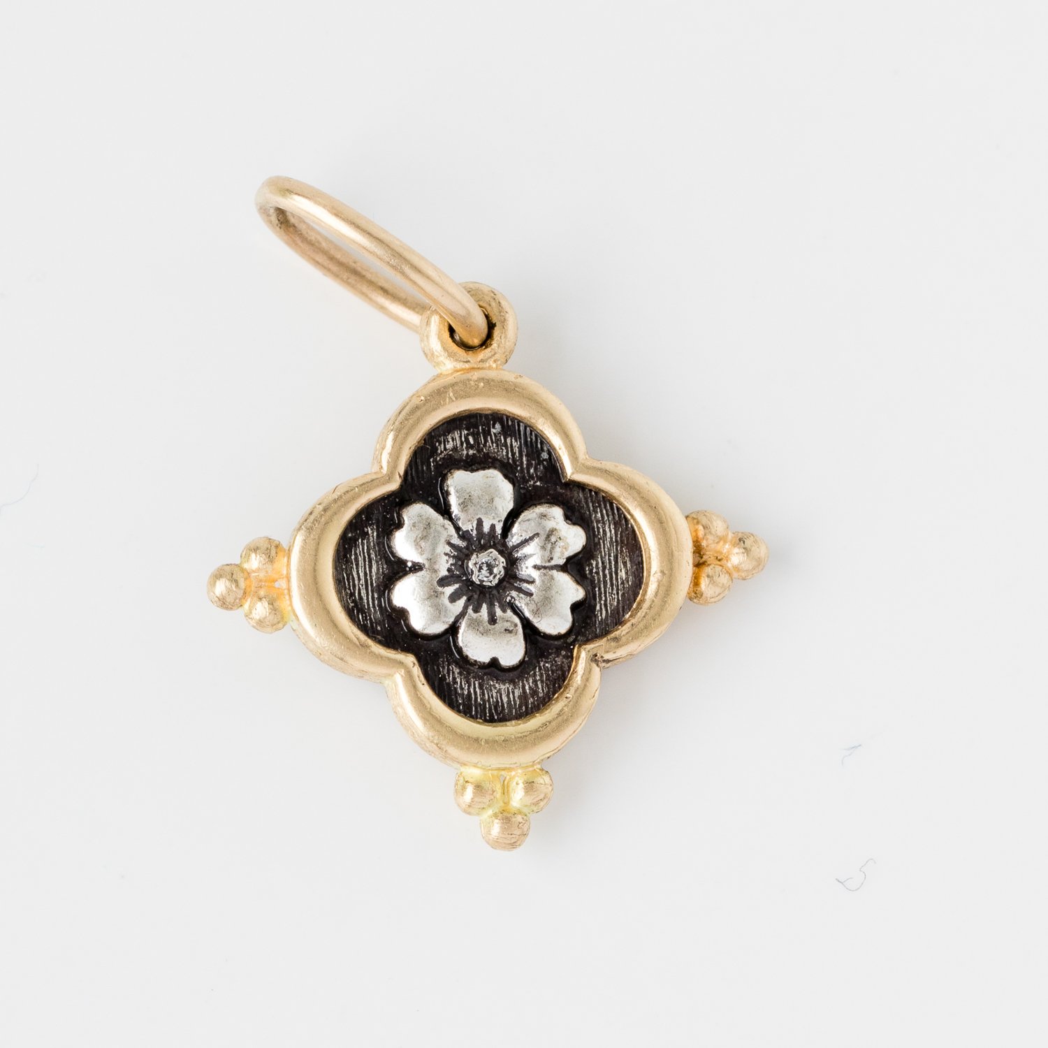 Erica Molinari Trunk Show: ss/18k baby diamond flower & dragonfly - .0025cts