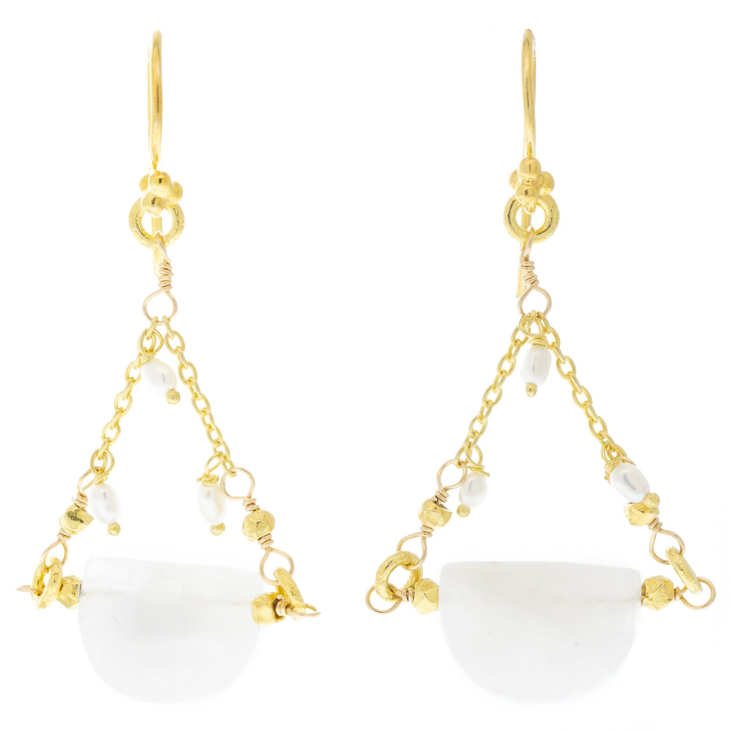 Robindira: fashion earrings, 14K gold vermeil, rice pearl chain, moonstone