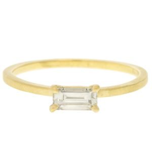 Dawes Design: Ring, Baguette Diamond, Diamond baguette .37ct, 18K gold, size 7
