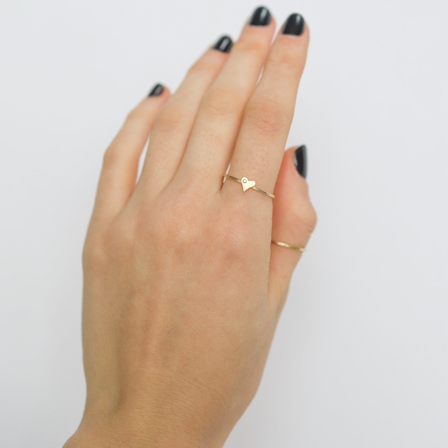 Victoria Cunningham Trunk show : Ring, Heart, 14K Yellow Gold.