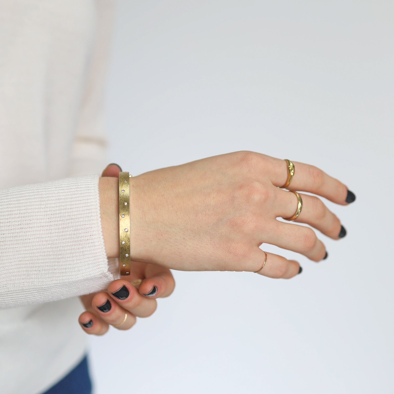 Rene Escobar Trunk Show: Bangle, 6MM, 18K yellow gold front, Oxidized sterling silver back, Diamonds, .22 TCW, Size medium