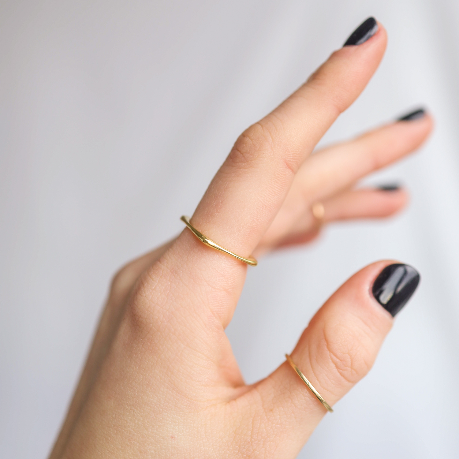 Diana Mitchell: Ring, Four Corners, 18k gold, size 5 3/4