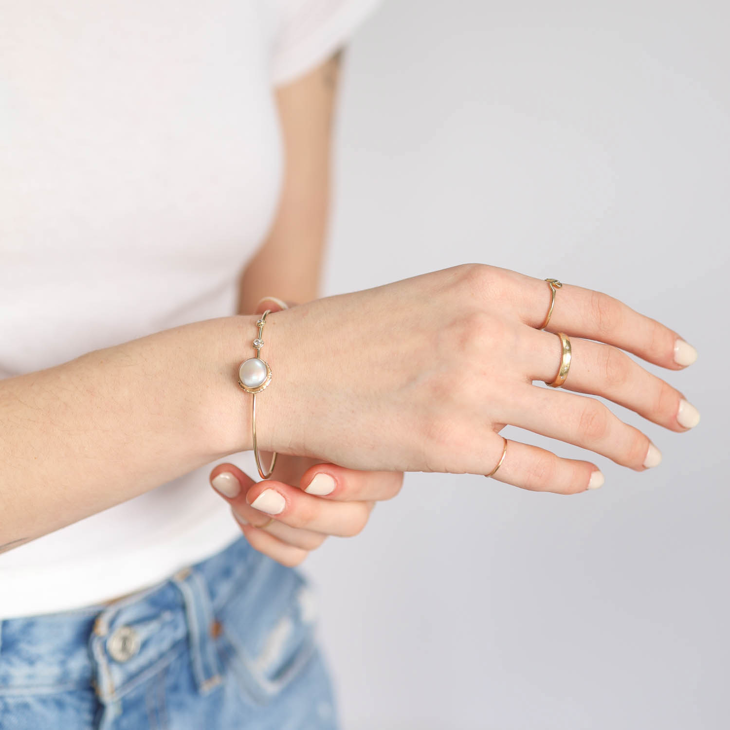 Jamie Joseph Trunk Show: 14K Gold Bracelet w/ Round CULTURED PEARL on Ruffled Platform w/ Two Diamond Accents (.085 TCW)