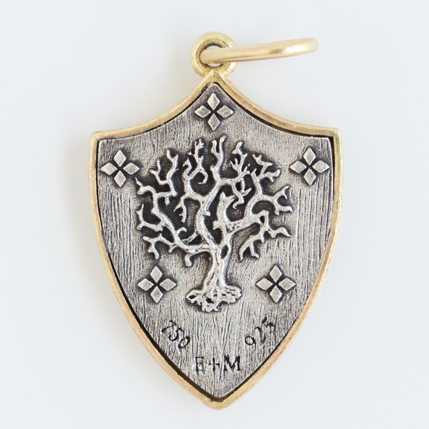 Erica Molinari trunk show : Charm,Shimmer diamond shield ,Tree of life,18K & Sterling silver,1.17tcw