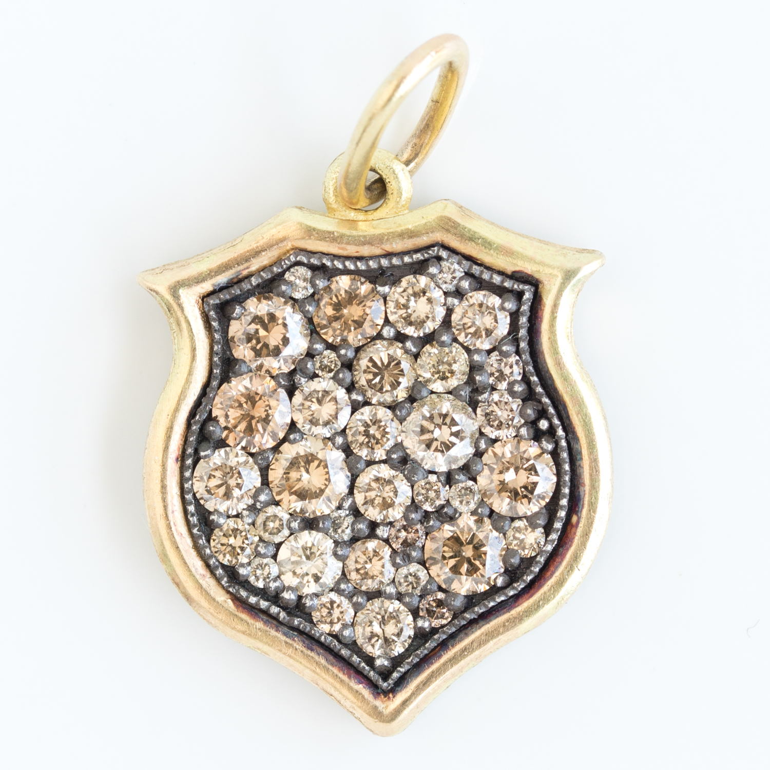 Erica Molinari Trunk Show: Charm, SS/18K Small shimmer shield 'who being loved is poor'- Oscar Wilde Diamonds, 1.26 TCW