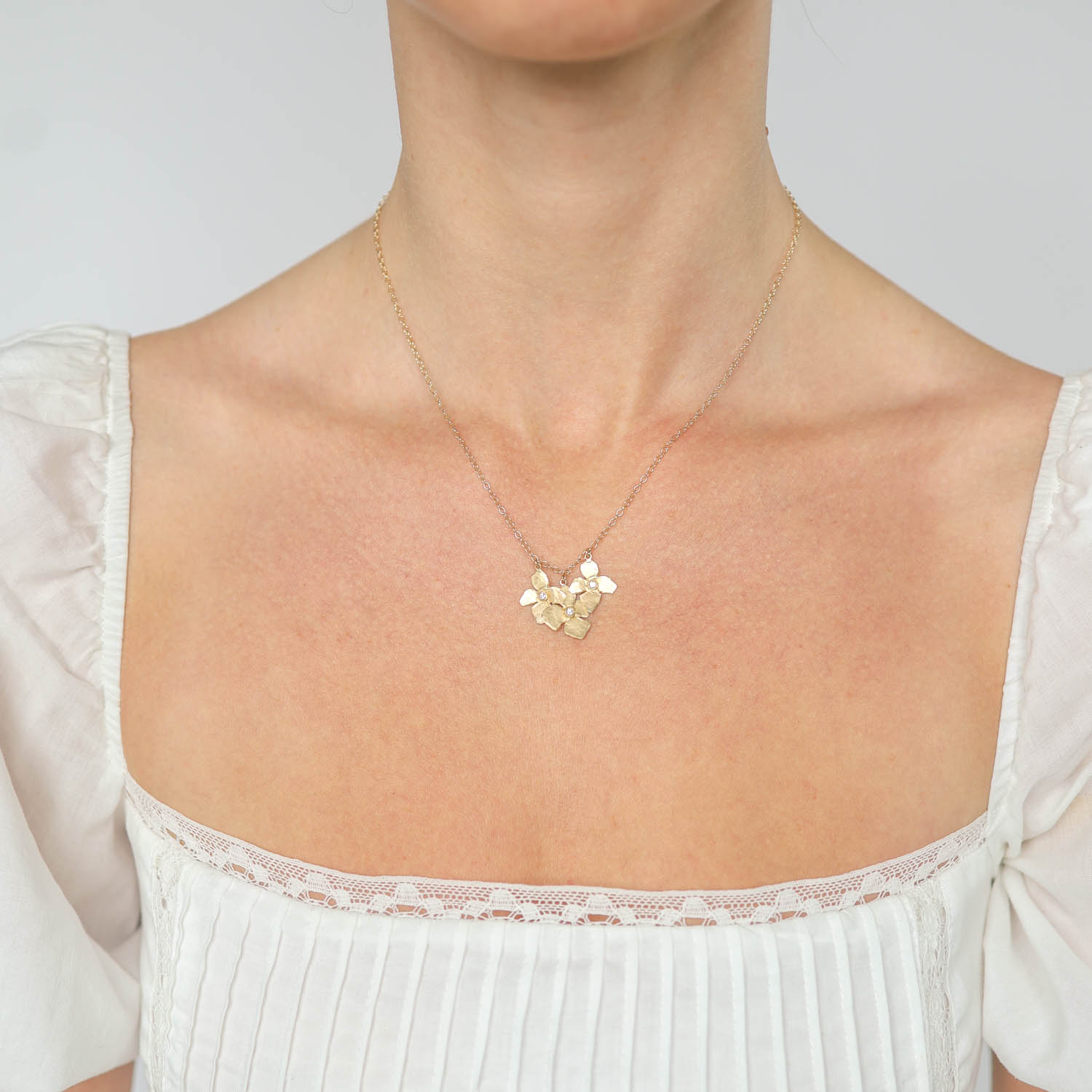 Victoria Cunningham Trunk Show: 14K Hydrangea bouquet