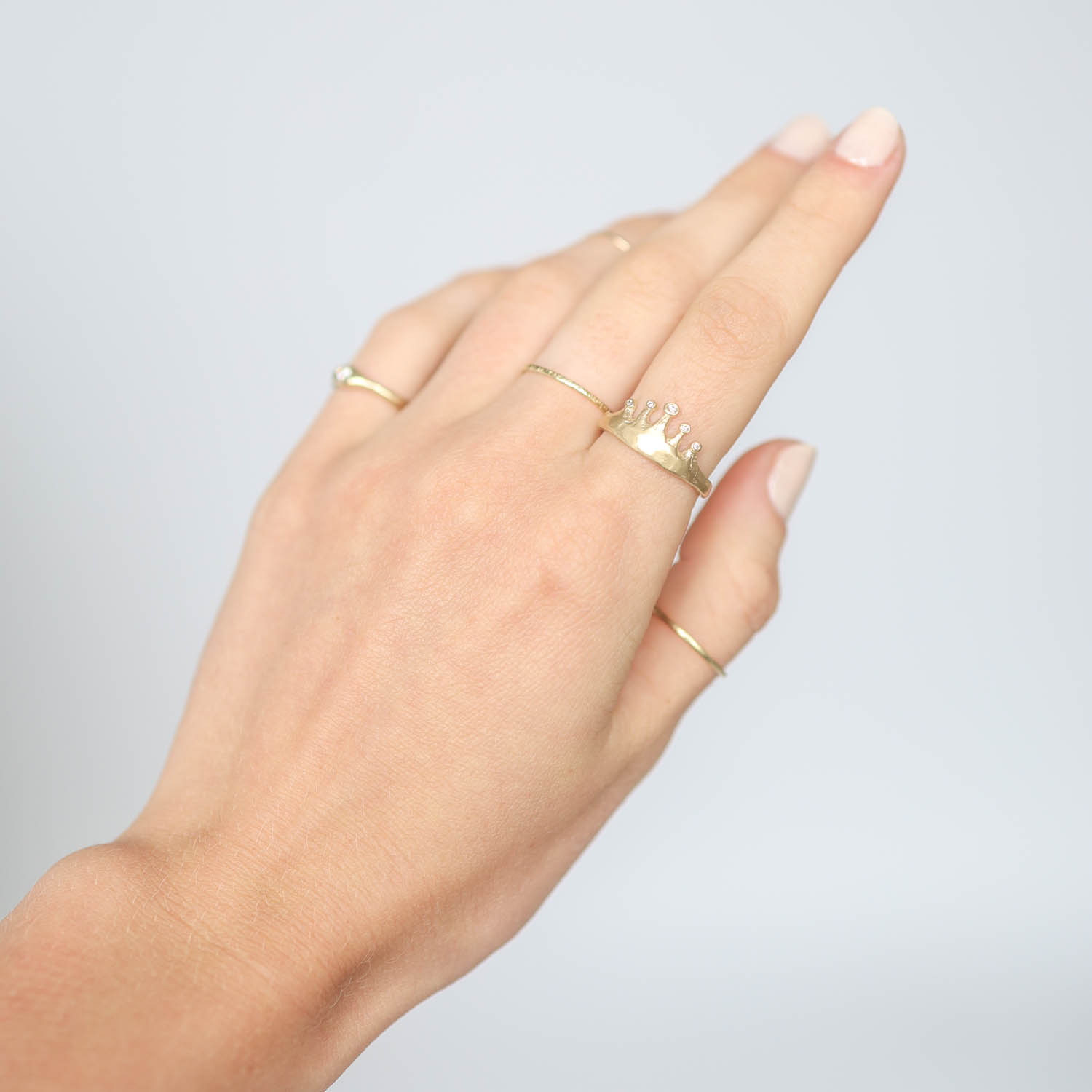 Victoria Cunningham Trunk Show: Ring, Hammered crown ring w/diamond 14K Yellow Gold