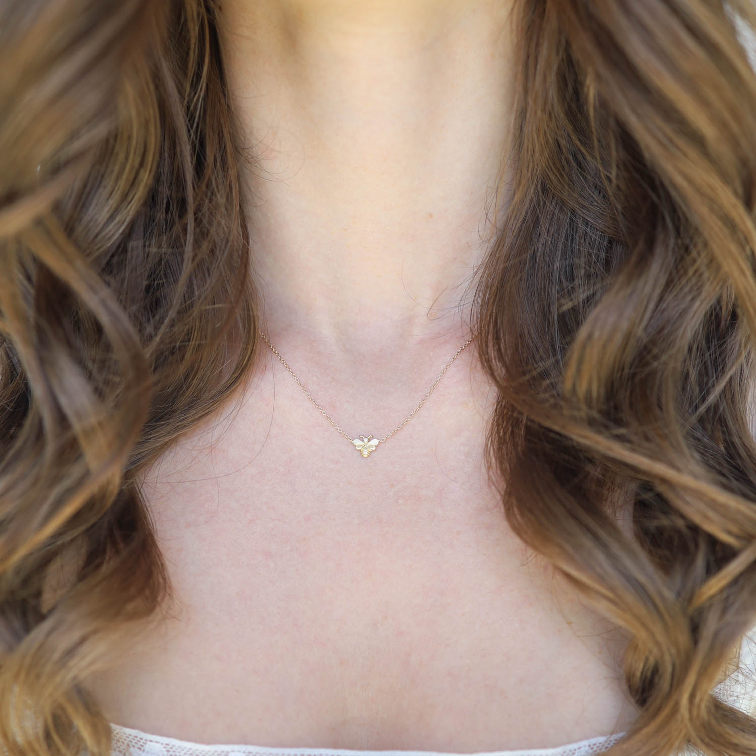 Victoria Cunningham Trunk Show: 14K tiny bee