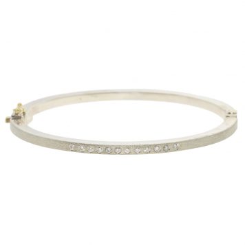Rene Escobar: Bracelet, Bangle, LAURA, 18K White Gold FRONT AND BACK,0.50ct diamonds, 2.5MM,Size Medium