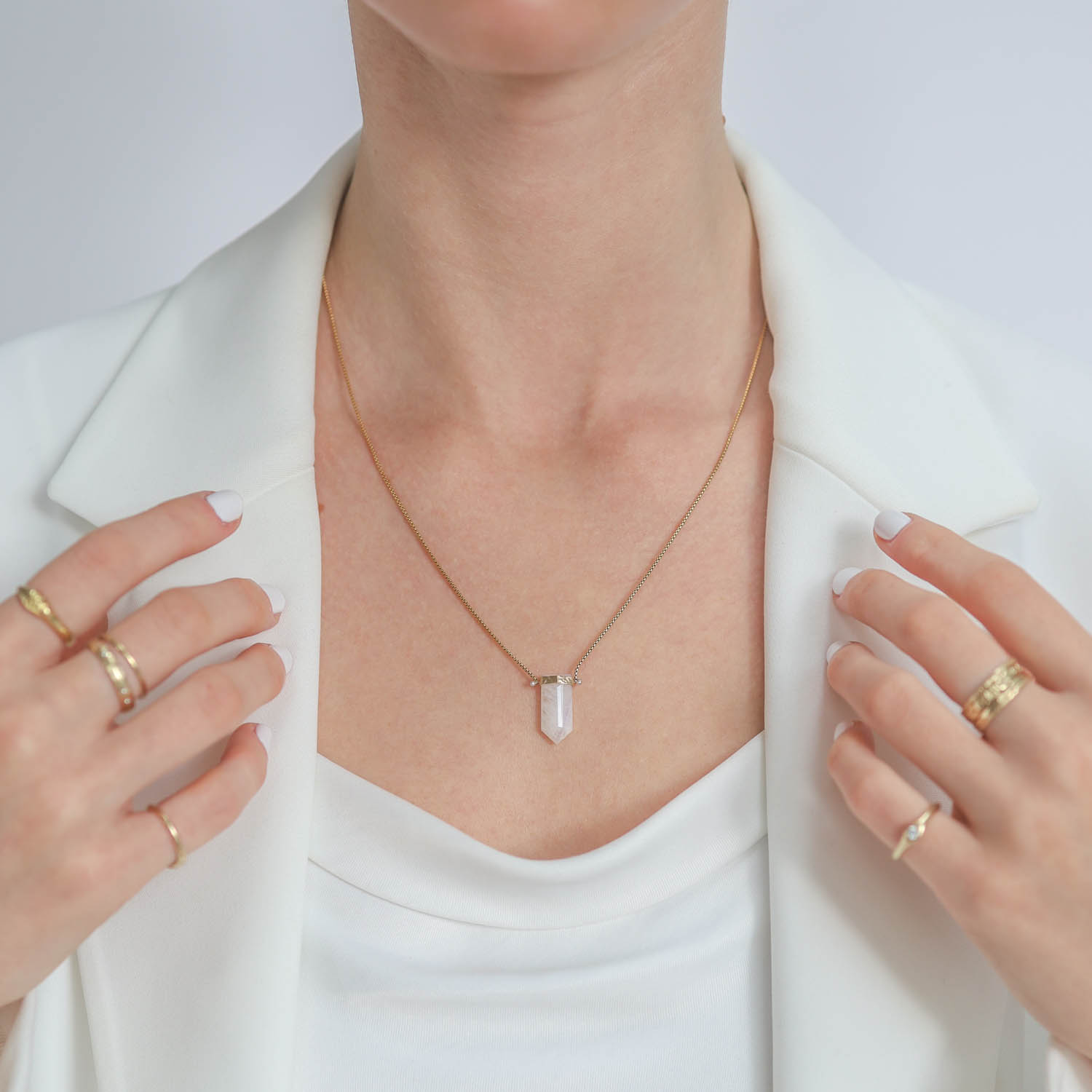LuLu: Devi Moonstone Necklace
