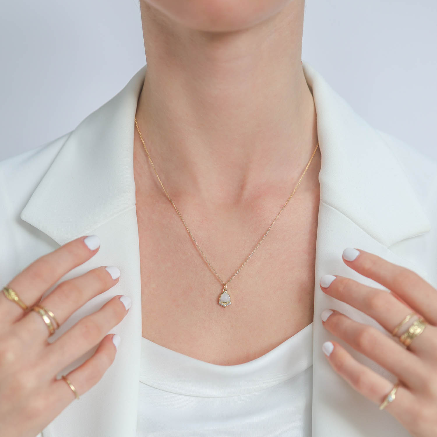 LuLu: Talia Necklace Gold Fill/Moonstone