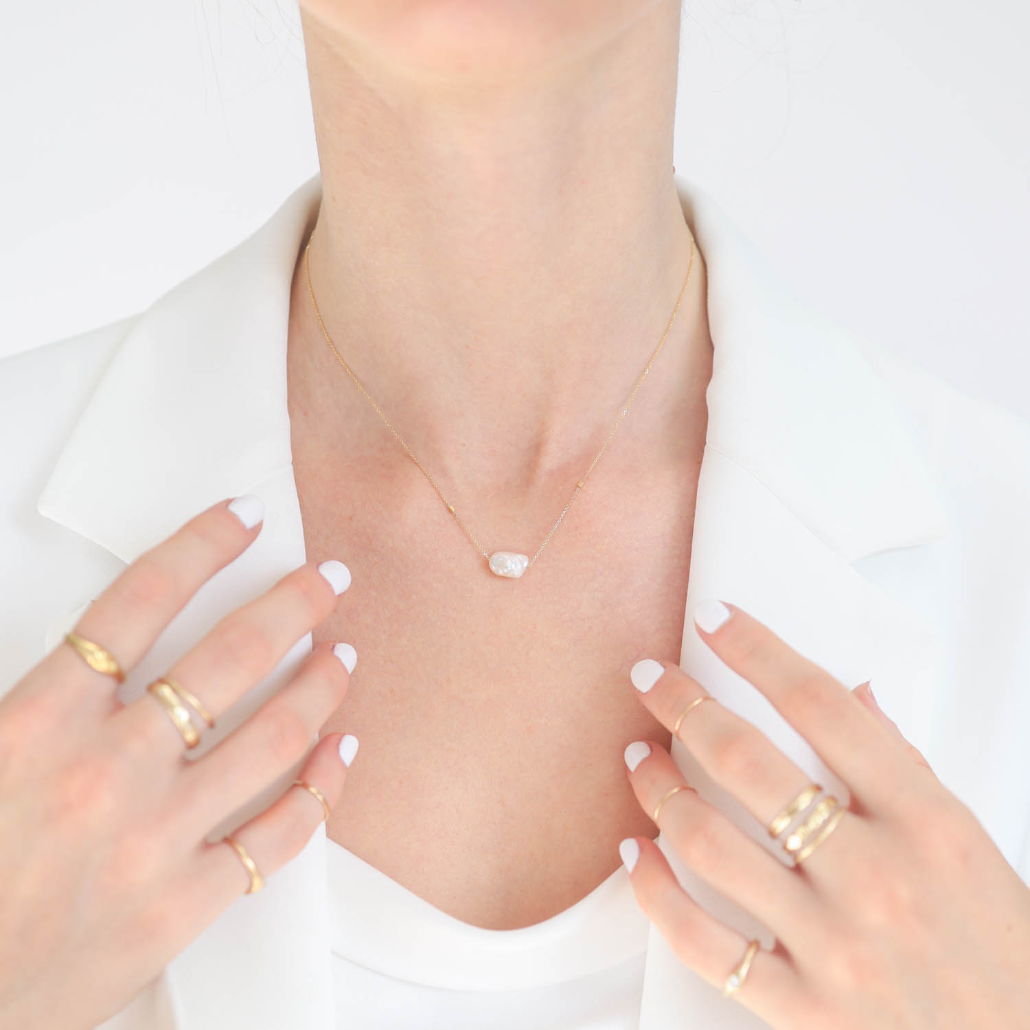 Sweet Pea:Trace link necklace ,18K Yellow Gold 18" length Pearl measures 1/4" x 1/2"