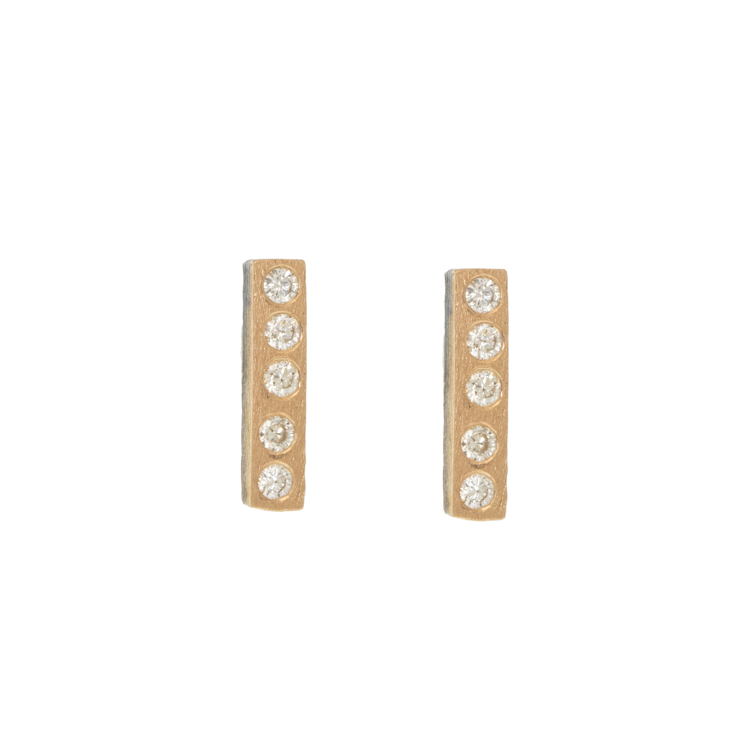 Rene Escobar Trunk Show: EARRING, BAR STUD, ROSE GOLD, DIAMOND, measures 7/16"