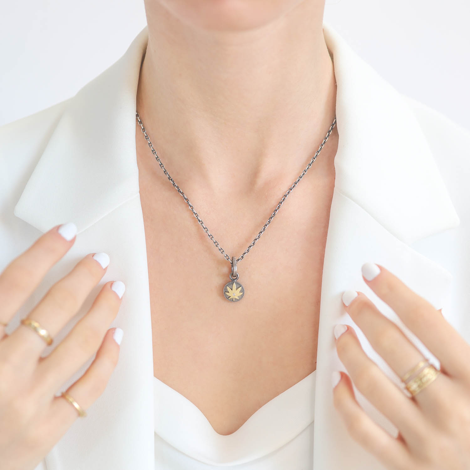Rene Escobar Trunk Show: PENDANT, CANNABIS, SS, YELLOW GOLD, DIAMONDS