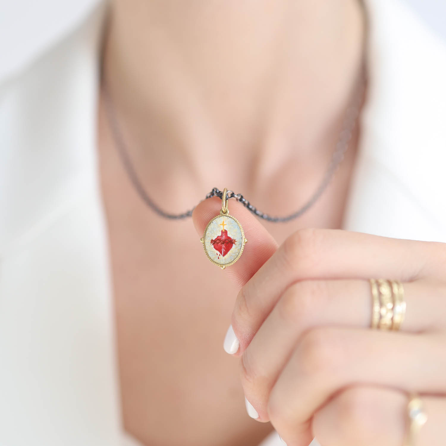 Erica Molinari: 18k hand painted Vitreous enamel small oval sacred heart
