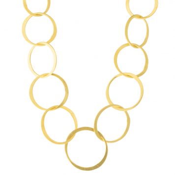 Jane Diaz:  graduated/hammered circle chain-gold plate