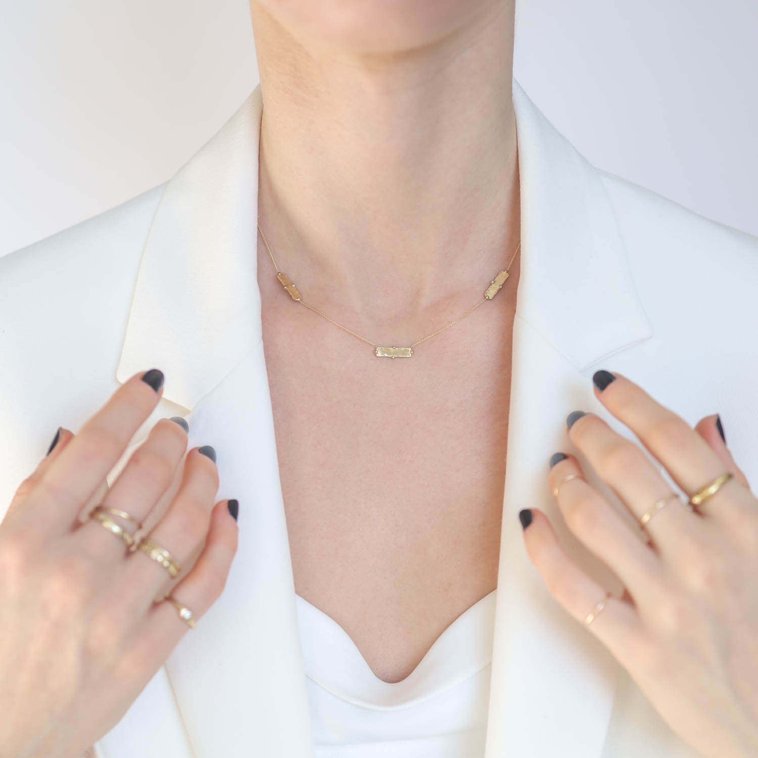 Lio & Linn: Necklace,3 Rectangular dot,14k Yellow Gold