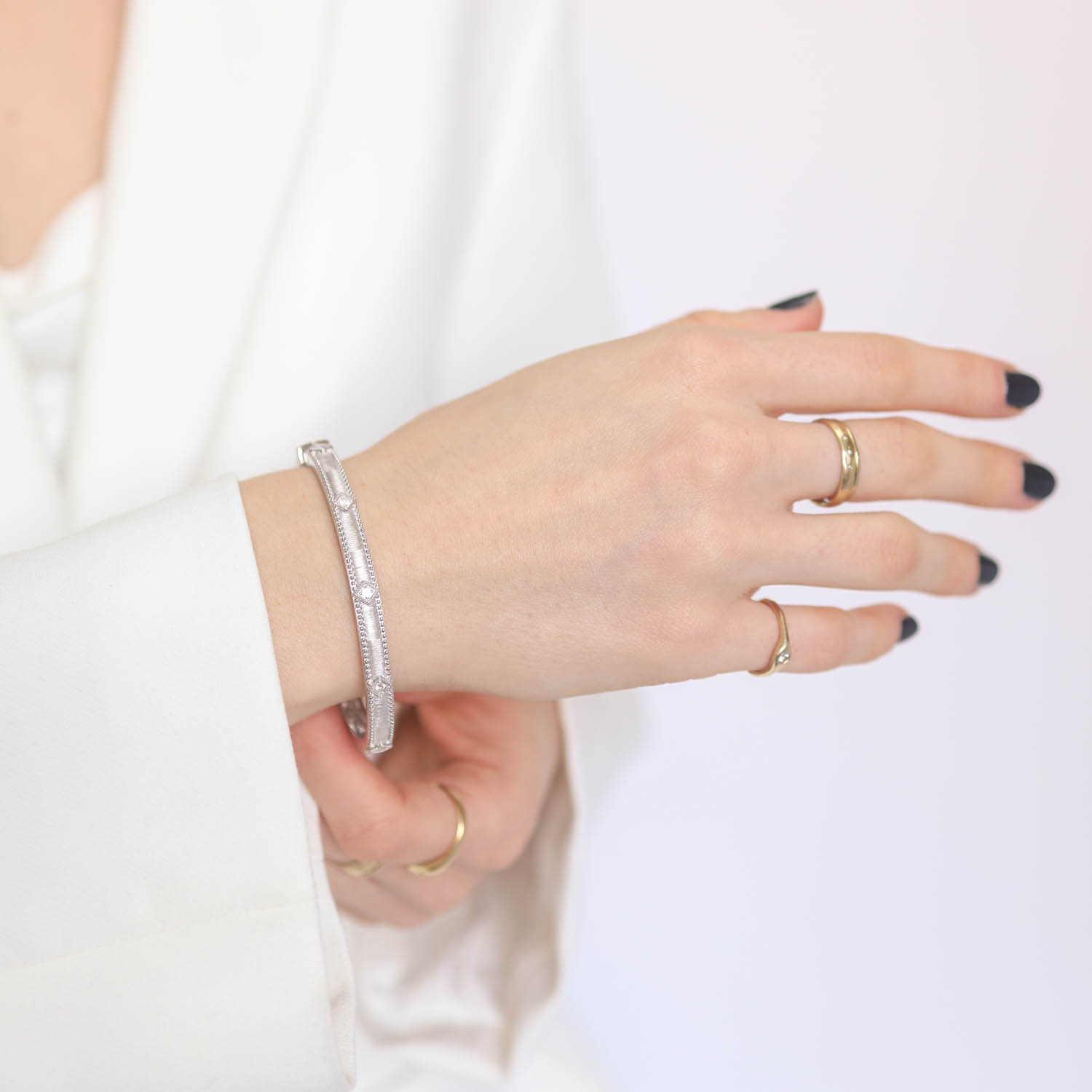 Jude Frances: Bracelet, Silver Lisse Simple Kite Shape Bangle 7/32" in width