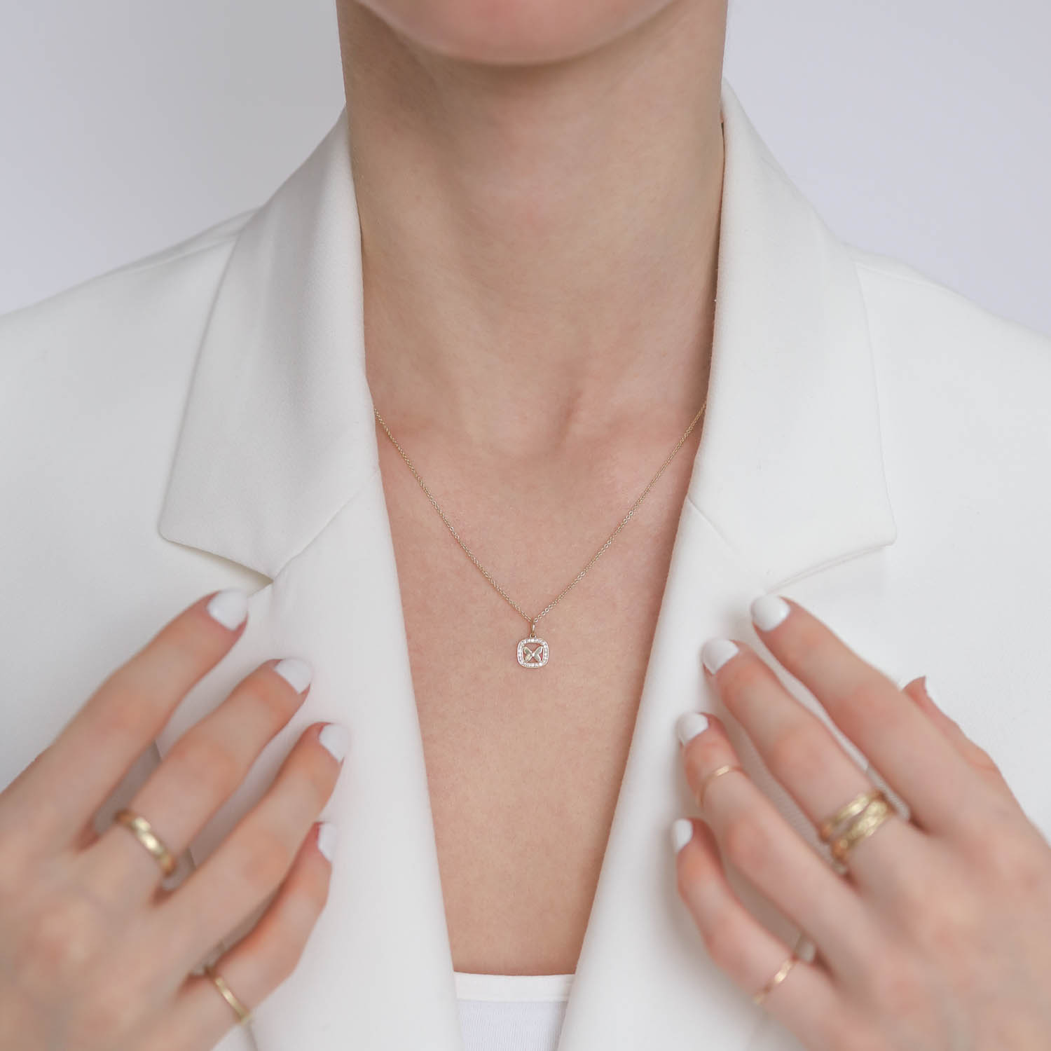 Sydney Evan: Necklace,14k Yellow Gold ,Butterfly open icon