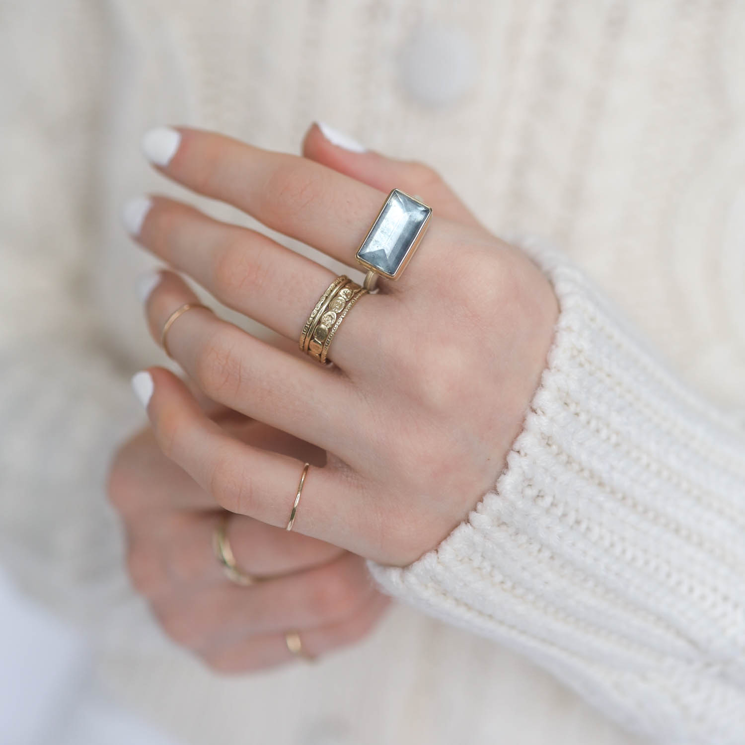 Jamie Joseph: Ring, Sterling & 14K Gold Ring w/ Small Rectangular Inverted MOSS AQUAMARINE on Egyptian Band size 7 1/4, Measures 3/8" x 5/8"