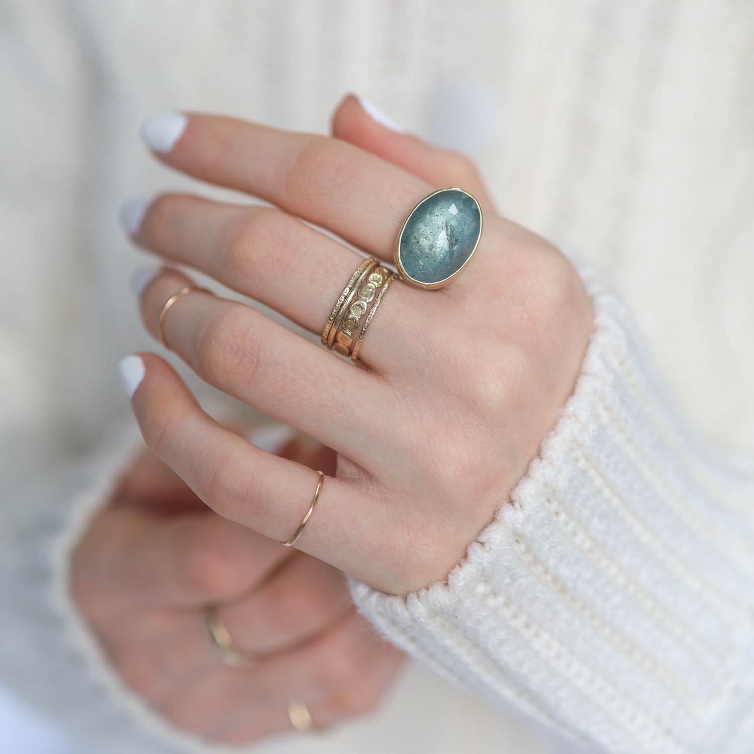 Jamie Joseph: Sterling & 14K Gold Ring w/ Oval Inverted MossAquamarine on X Band, size 7.5 1/2" x 11/16"