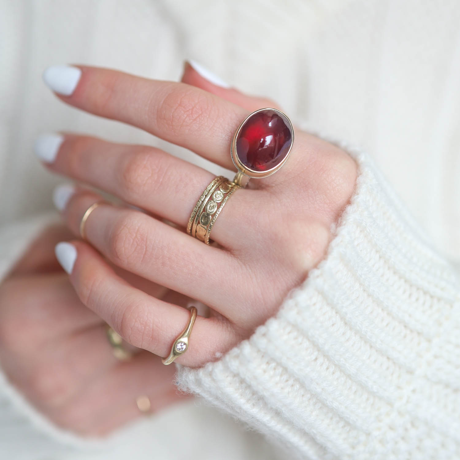 Jamie Joseph: Sterling & 14K Gold Ring w/ Oval Smooth AFRICAN RUBY on Middle Bark Band size 7.5 1/2" x 11/16"