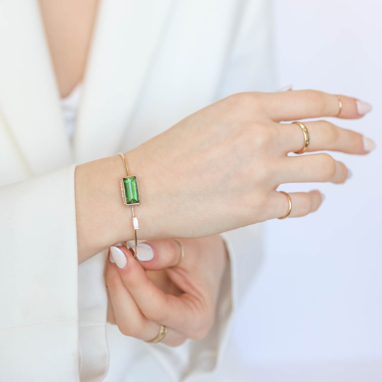Jame Joseph Trunk Show: 14K Gold Bracelet w/ Rectangular Inverted GREEN TOURMALINE on Ruffled Platform w/ .19 ct Baguette Diamond Accent