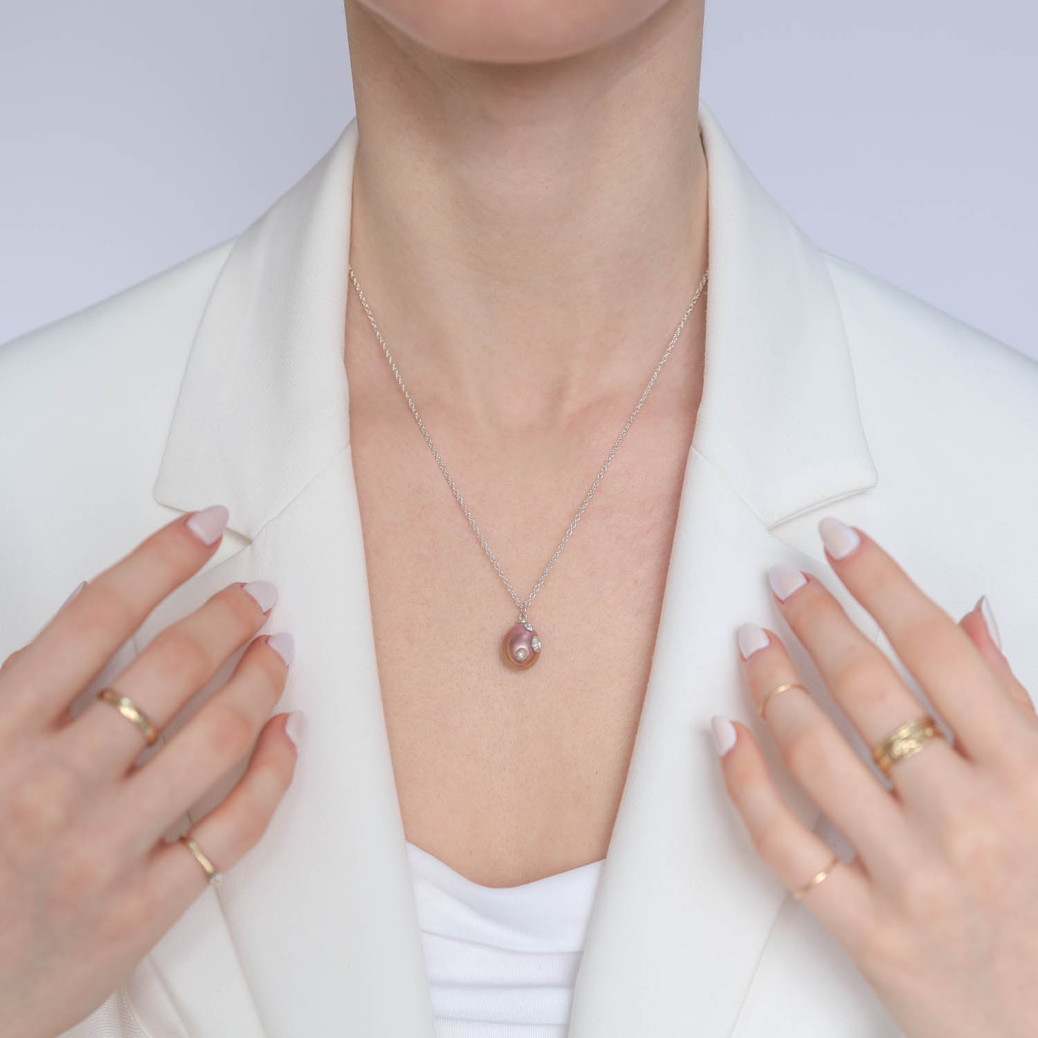 Hannah Blount: Moonbeam Pearl Ruthie B. Necklace with Barnacles × 1 Pink Freshwater Pearl + Bright Sterling SIlver + 18"