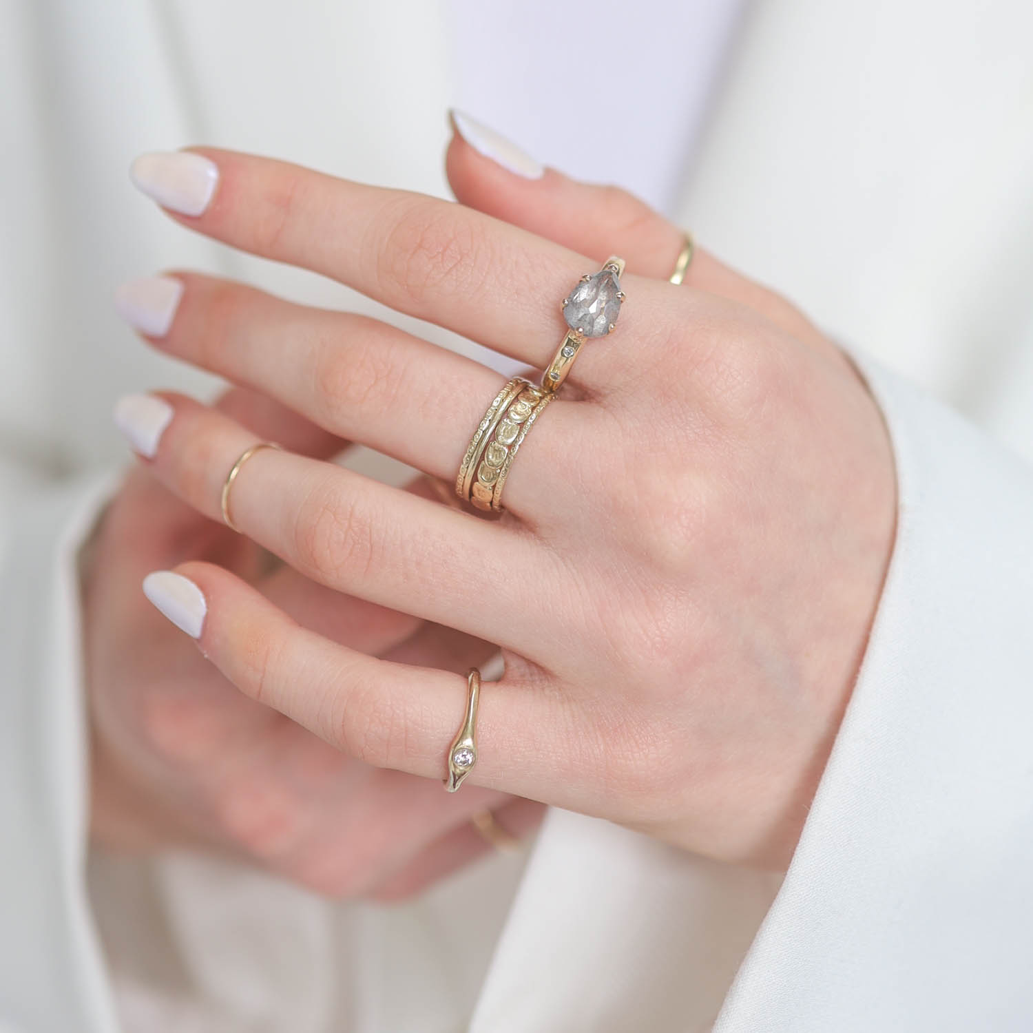 Jamie Joseph Trunk Show:GOLD RING 197 , DIAMOND PRONG