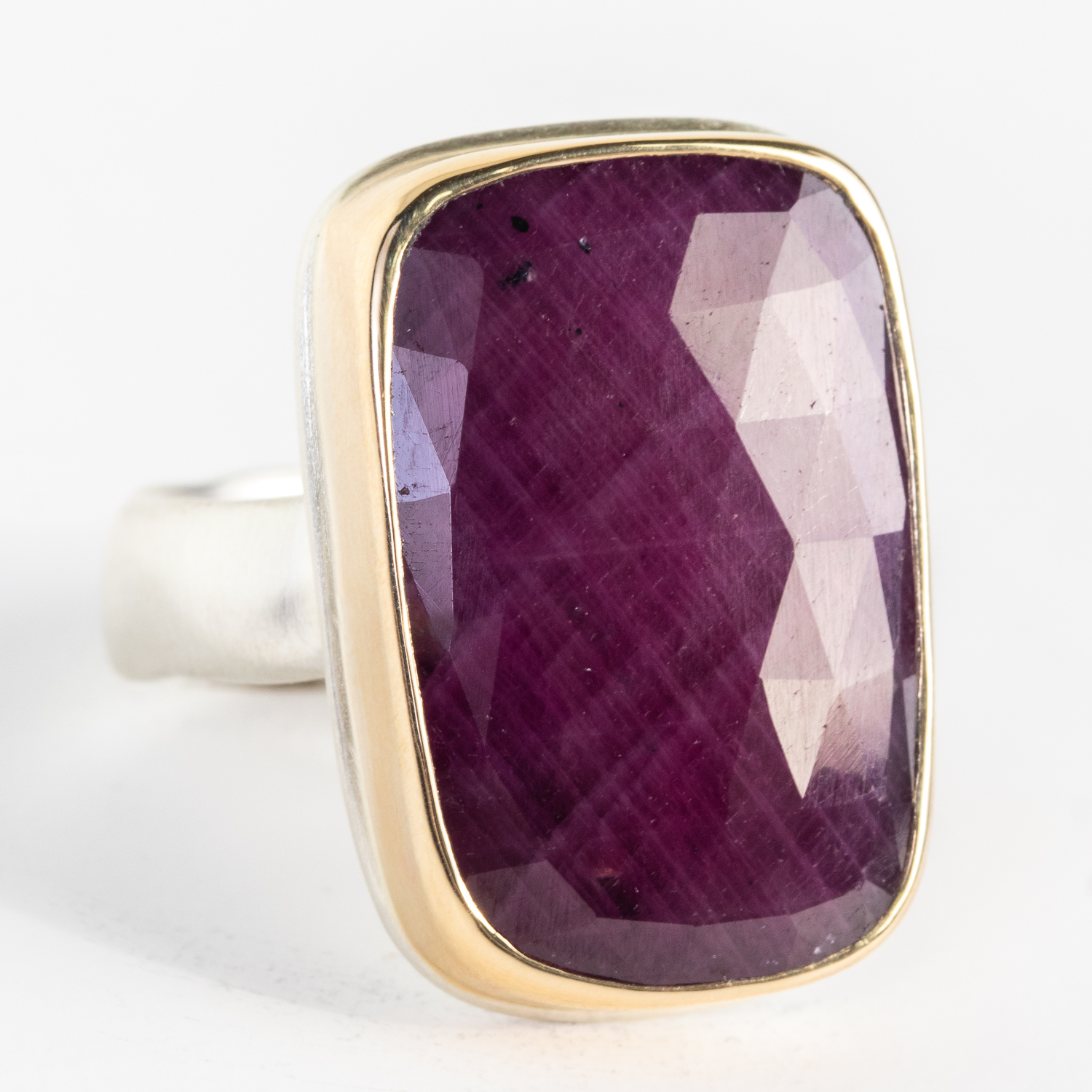 Jamie Joseph Trunk Show: RING 109 INDIAN RUBY