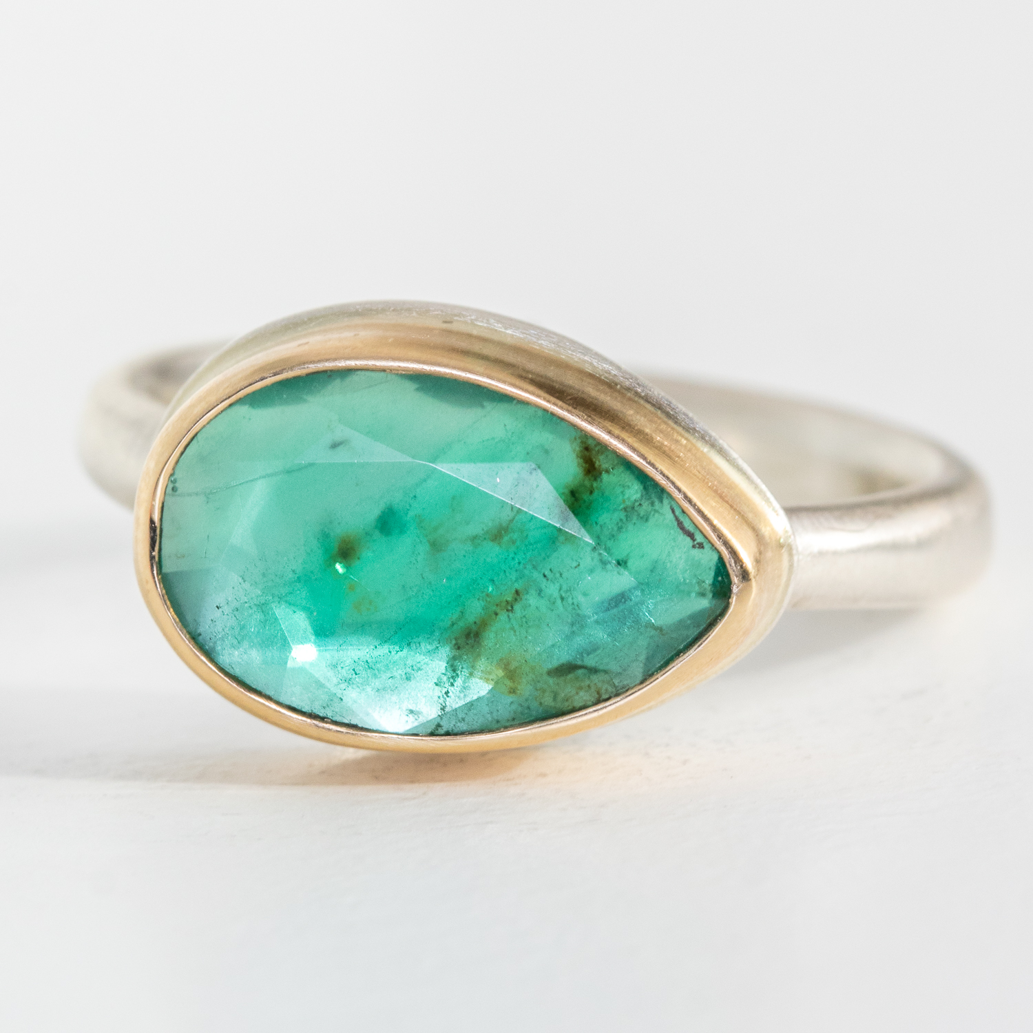 Jamie Joseph Trunk Show: RING 119 EMERALD