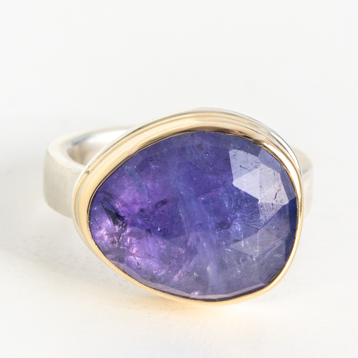 Jamie Joseph Trunk Show: RING 145 TANZANITE