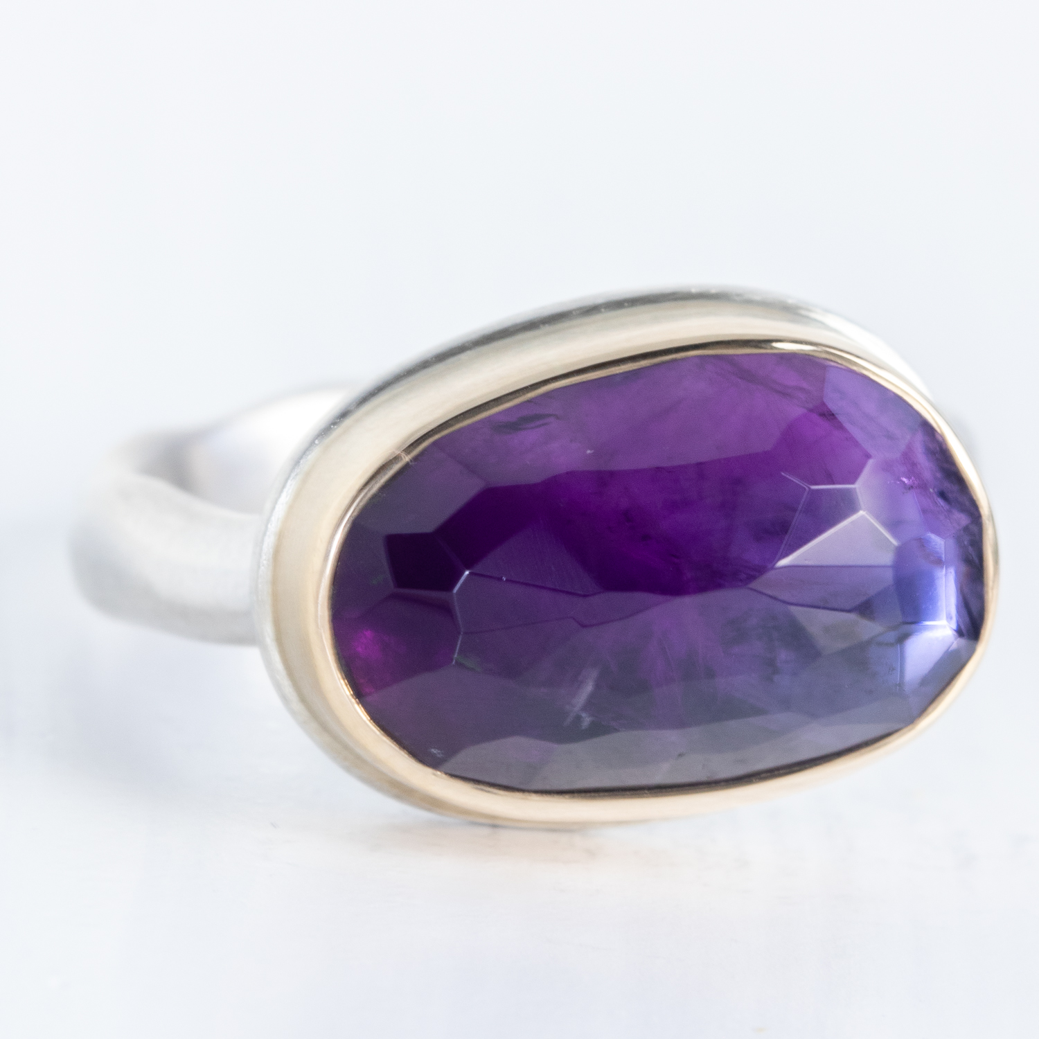 Jamie Joseph Trunk Show: RING 69 AMETHYST