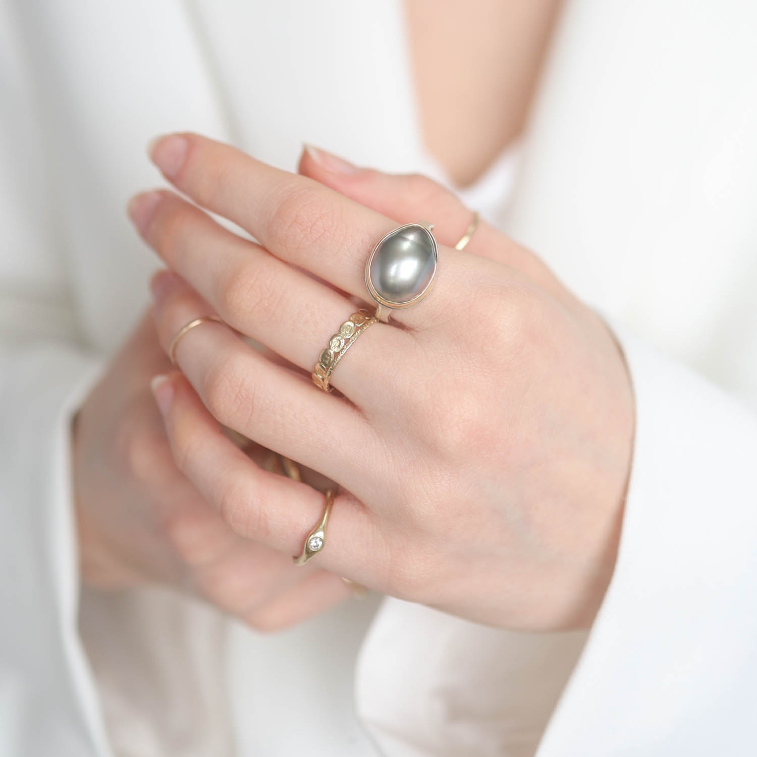 Jamie Joseph: Sterling & 14K Gold Ring w/ Asymmetrical TAHITIAN PEARL on Eroded Live Edge Band size 8, 1/2" x 5/8"