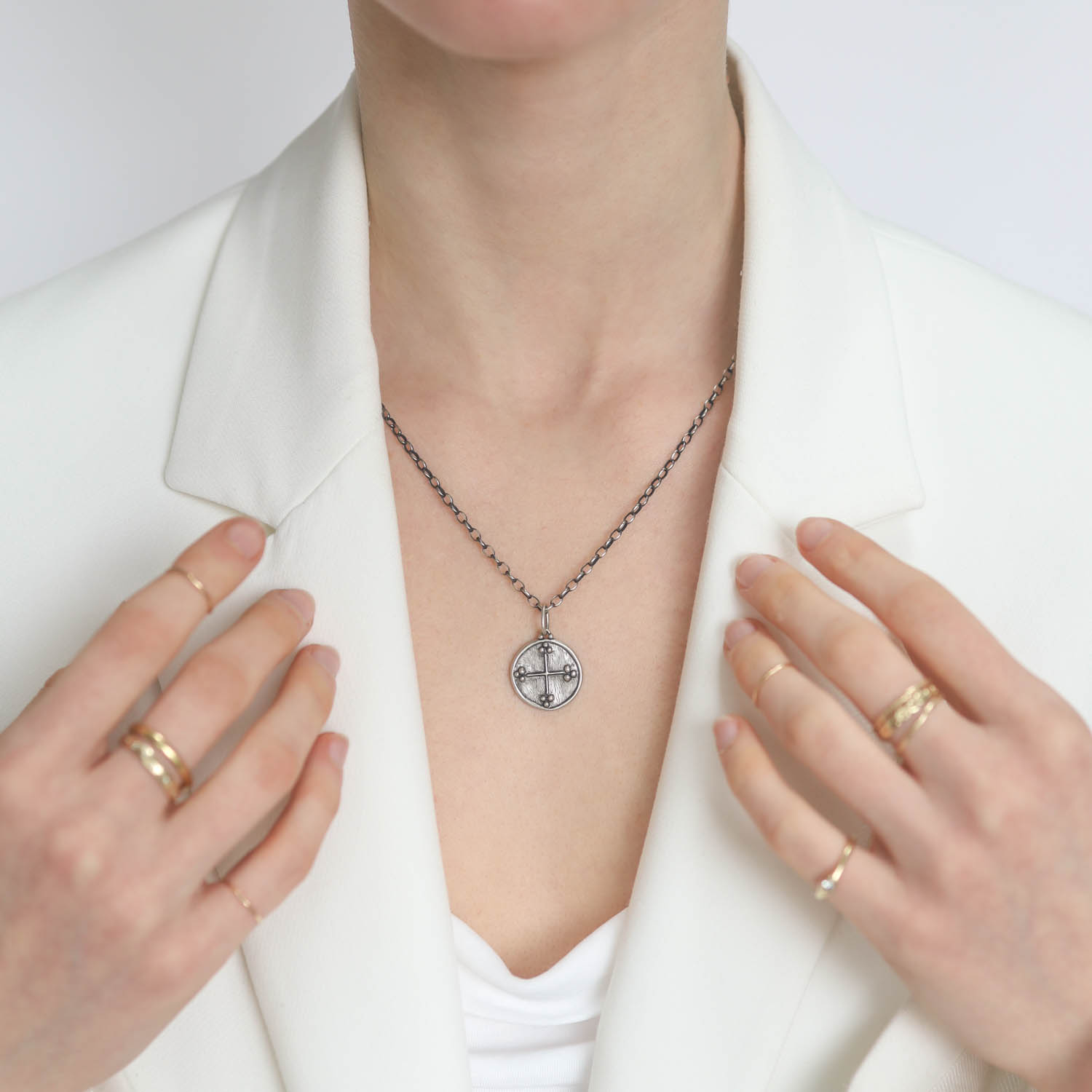 Erica Molinari Trunk show : SS christian cross and star charm "nosse te ipsum
