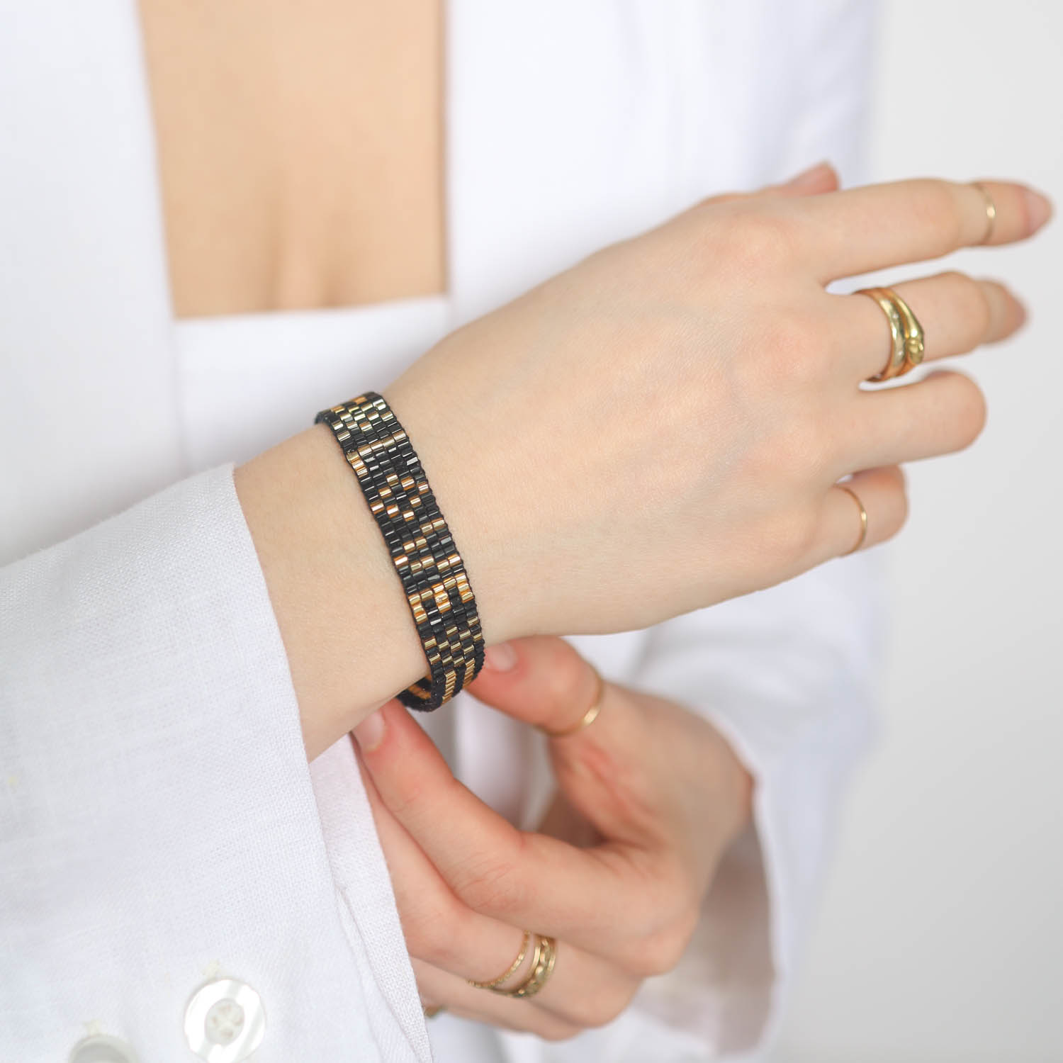 Love is Project:Bracelet, Seed Bead LOVE- Black/Gold