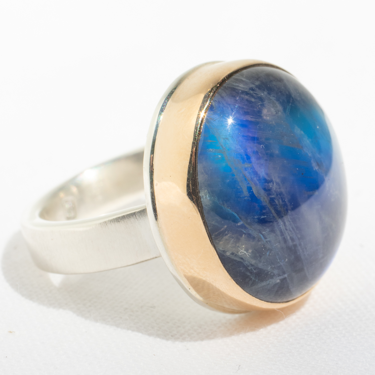 Jamie Joseph :Sterling & 14K Gold Ring w/ Smooth Round Rainbow Moonstone on Comfort Y Band,size 7.25